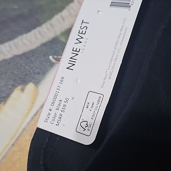 Nine West Heidi Pull-on Crop Pants Size 6 New - Picture 2 of 6